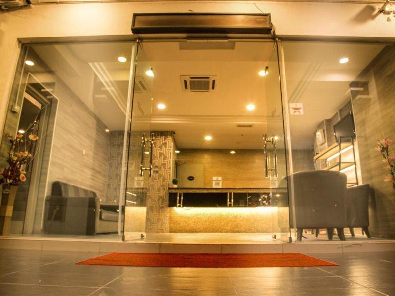 Hotel Villa Σερεμπάν Εξωτερικό φωτογραφία