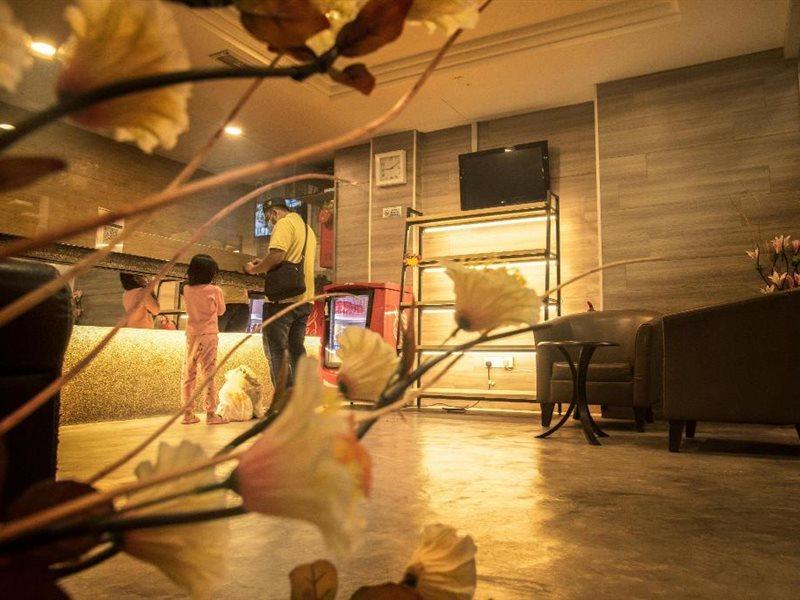 Hotel Villa Σερεμπάν Εξωτερικό φωτογραφία