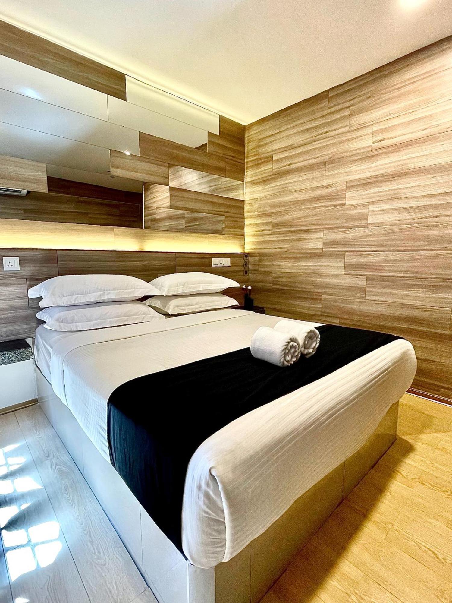 Hotel Villa Σερεμπάν Εξωτερικό φωτογραφία